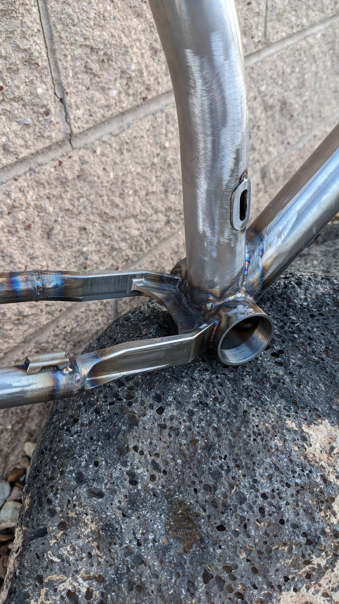 Strato Gravel Yoke